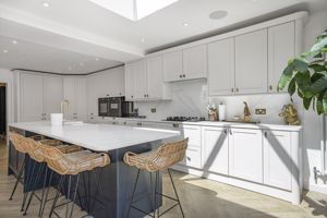 Photo 30- click for photo gallery